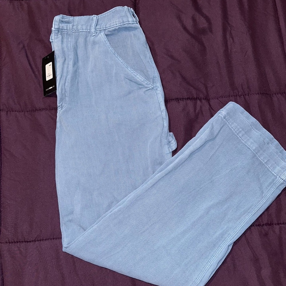 Fashion Nova skater blue jeans